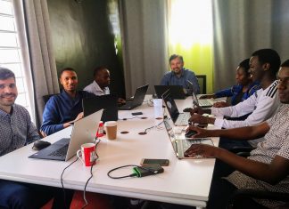 Romanian companies get involved in IT capacity building in Africa