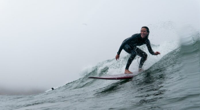 Riding the AI Wave: Why the Real Challenge Is Not Technology, but Change